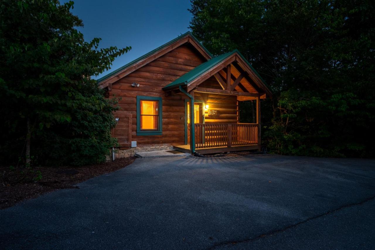 Cozy Log Cabin!! In Heart Of Pf & Close To The Smokies Pigeon Forge Zewnętrze zdjęcie