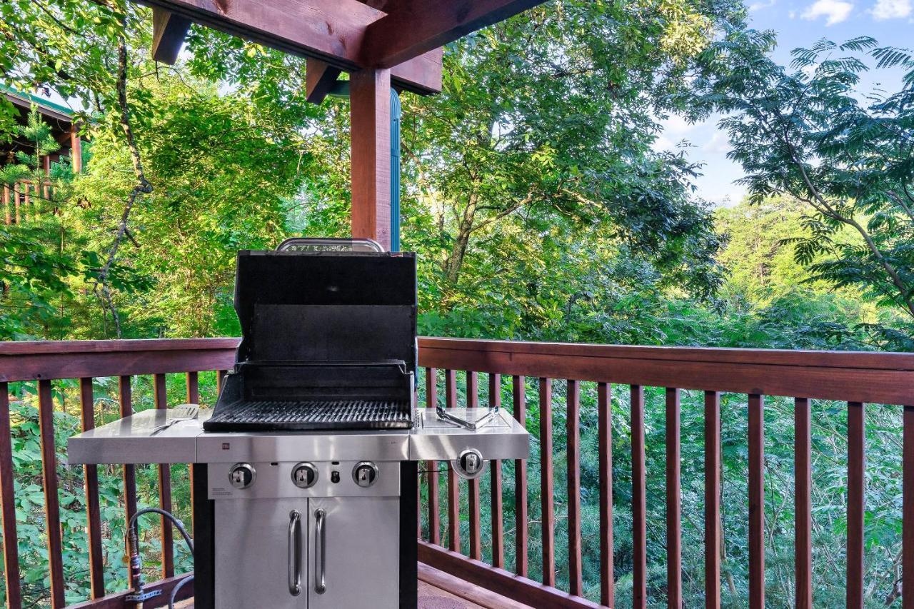 Cozy Log Cabin!! In Heart Of Pf & Close To The Smokies Pigeon Forge Zewnętrze zdjęcie