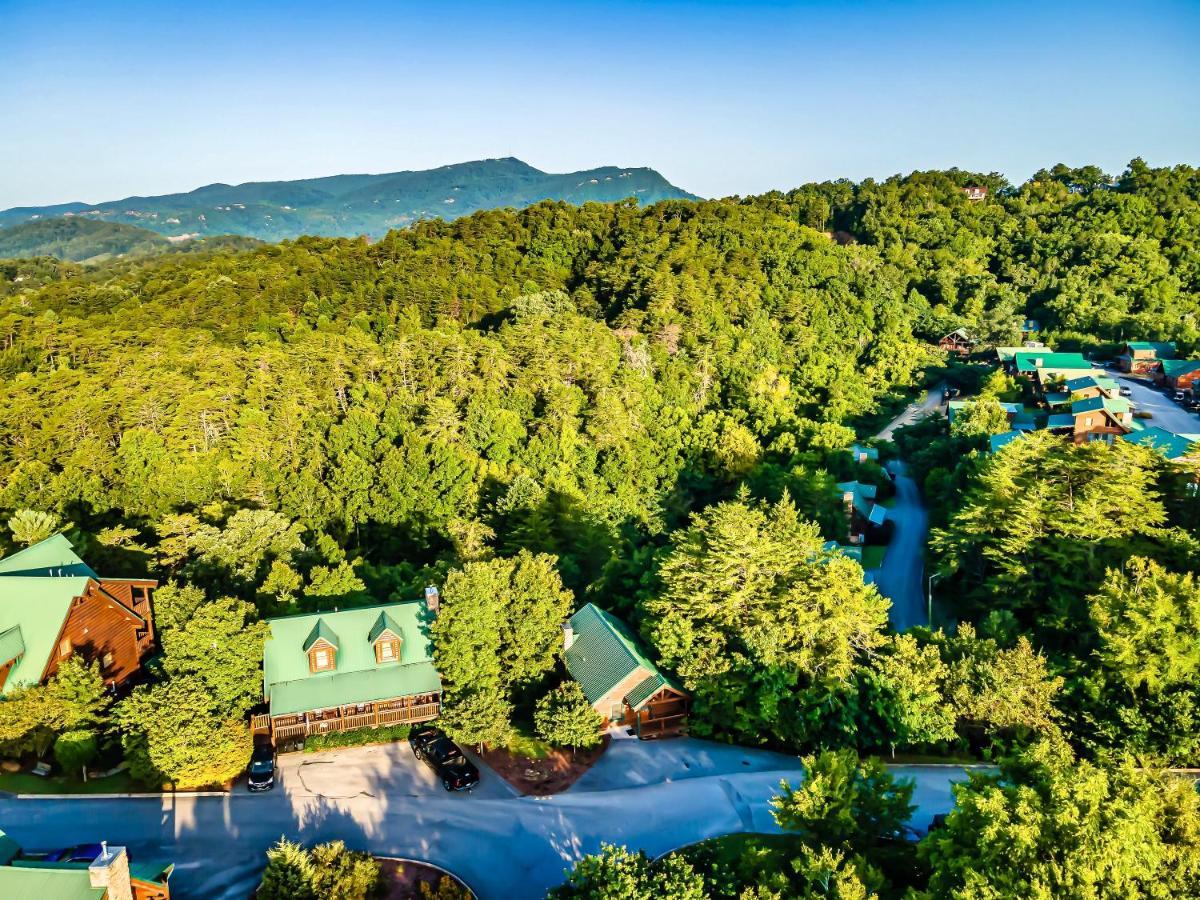 Cozy Log Cabin!! In Heart Of Pf & Close To The Smokies Pigeon Forge Zewnętrze zdjęcie