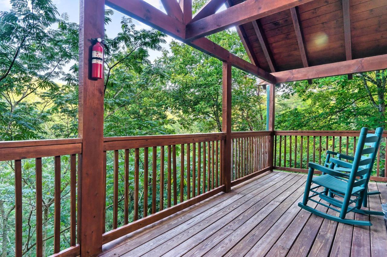 Cozy Log Cabin!! In Heart Of Pf & Close To The Smokies Pigeon Forge Zewnętrze zdjęcie
